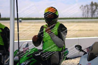 media/May-27-2024-Lets Ride (Mon) [[29979fda6e]]/Around the Pits/